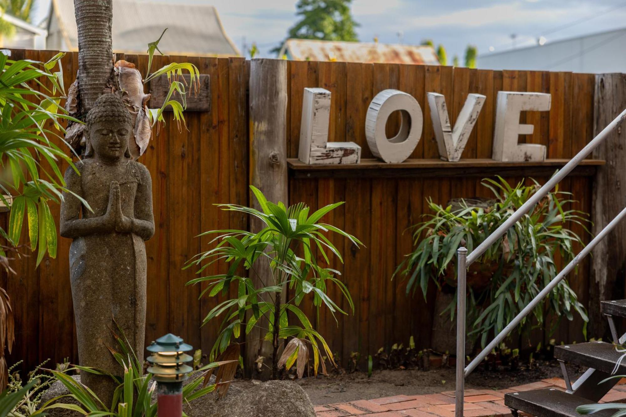 Albergue Travellers Oasis Cairns Exterior foto