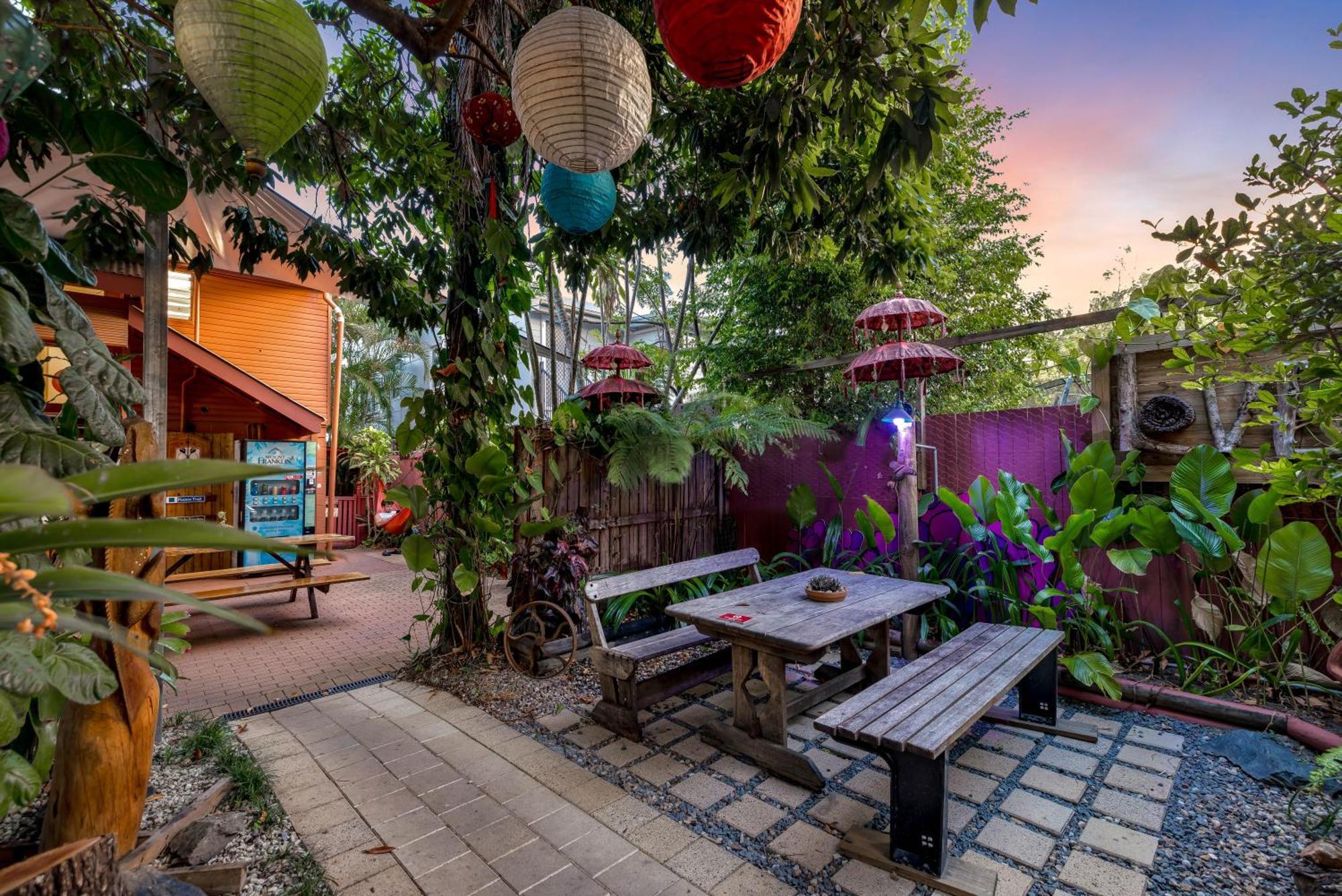 Albergue Travellers Oasis Cairns Exterior foto